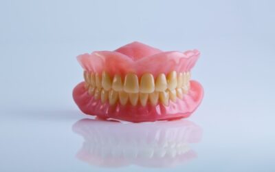 How to Know If Your Dentures Need Repairing